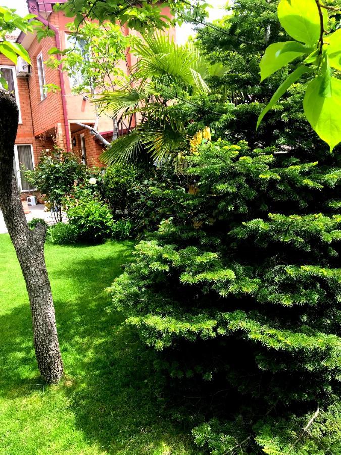 Green Garden Tbilisi ภายนอก รูปภาพ